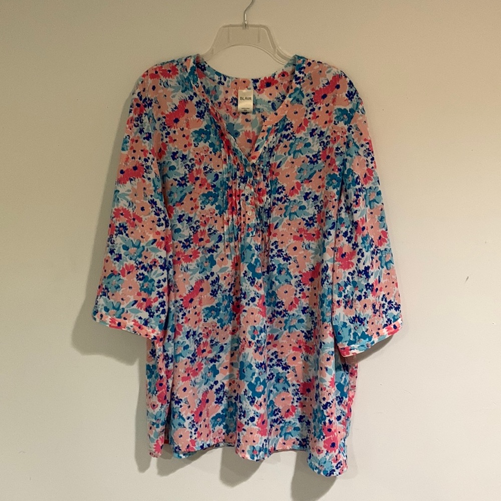 Blair 3/4 length sleeve half button floral blouse, women’s size 3XL